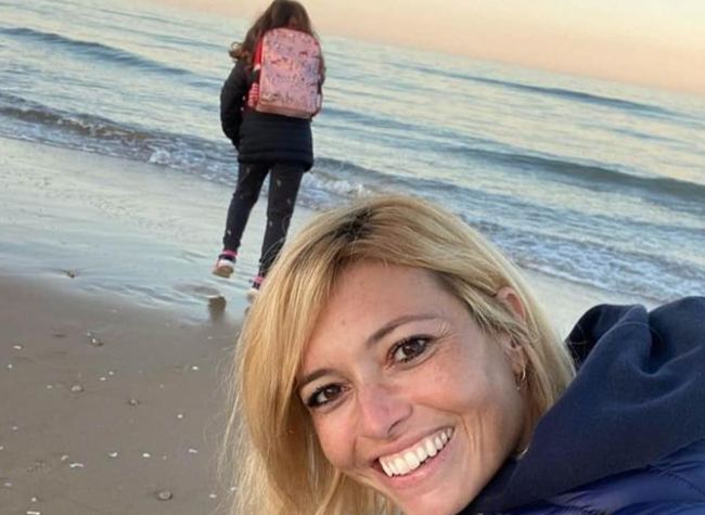 Fabrizio Frizzi: ecco cosa fa oggi la moglie Carlotta e la figlia Stella