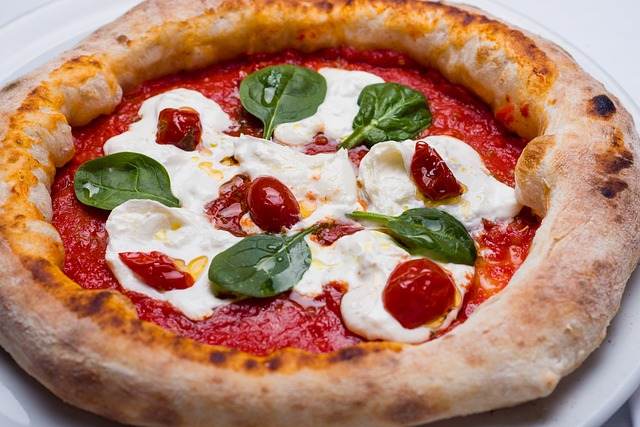 Pizza surgelata: le migliori da comprare sono loro