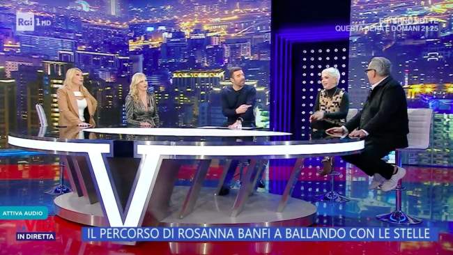 alberto matano gela ospite 15112022 (1)