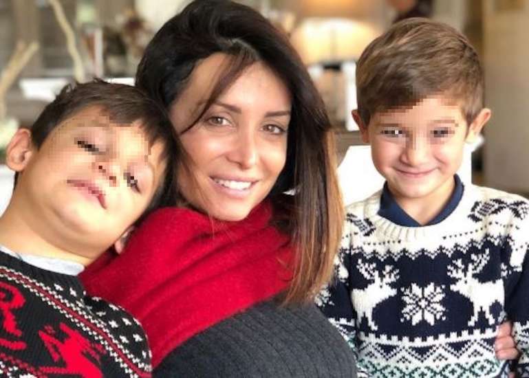 Alessandra Pierelli: rarissima foto dei figli e lei? | Da non credere