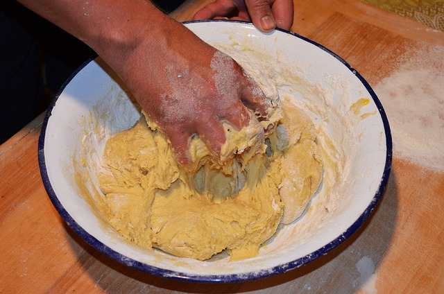 Ciambellone golosissimo pronto in 5 minuti