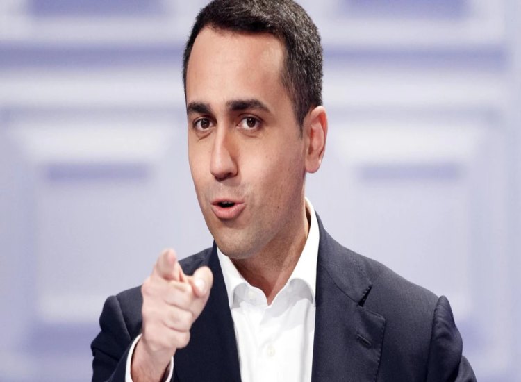 Luigi Di Maio svelato il suo guadagno | Cifre impensabili per i comuni mortali