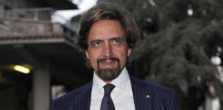 L'inviato di "Striscia", Valerio Staffelli