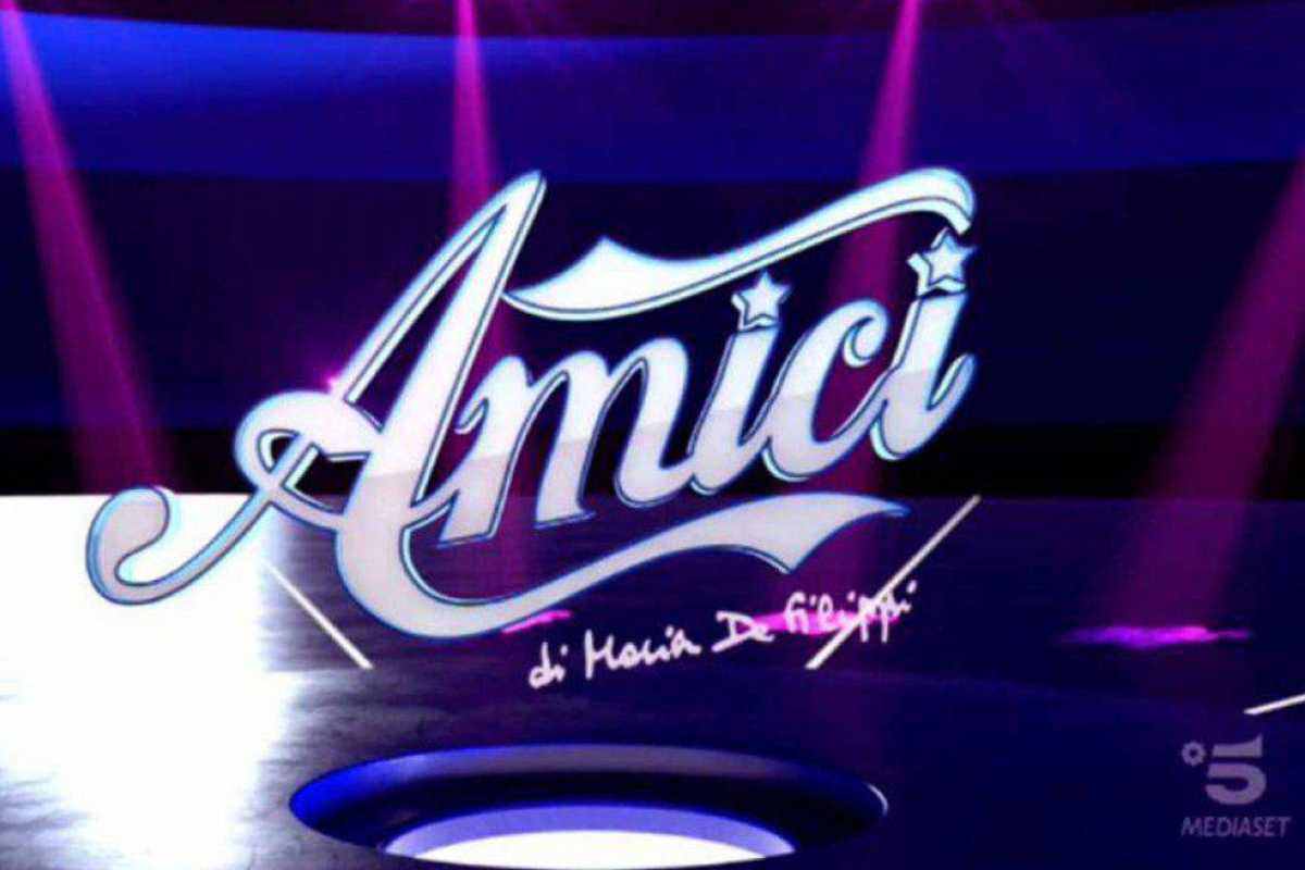 Amici in tv