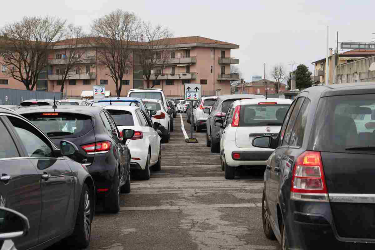 Auto in parcheggio