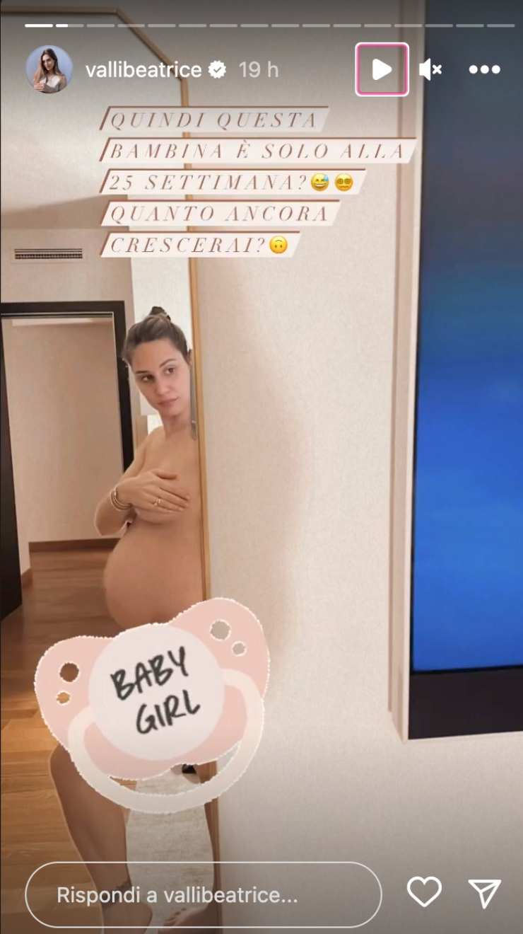 Il pancione di Beatrice Valli continua a crescere (Credit: Instagram Beatrice Valli)