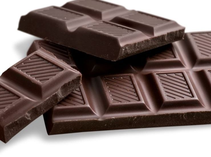 Cioccolato fondente, quanto mangiarne?