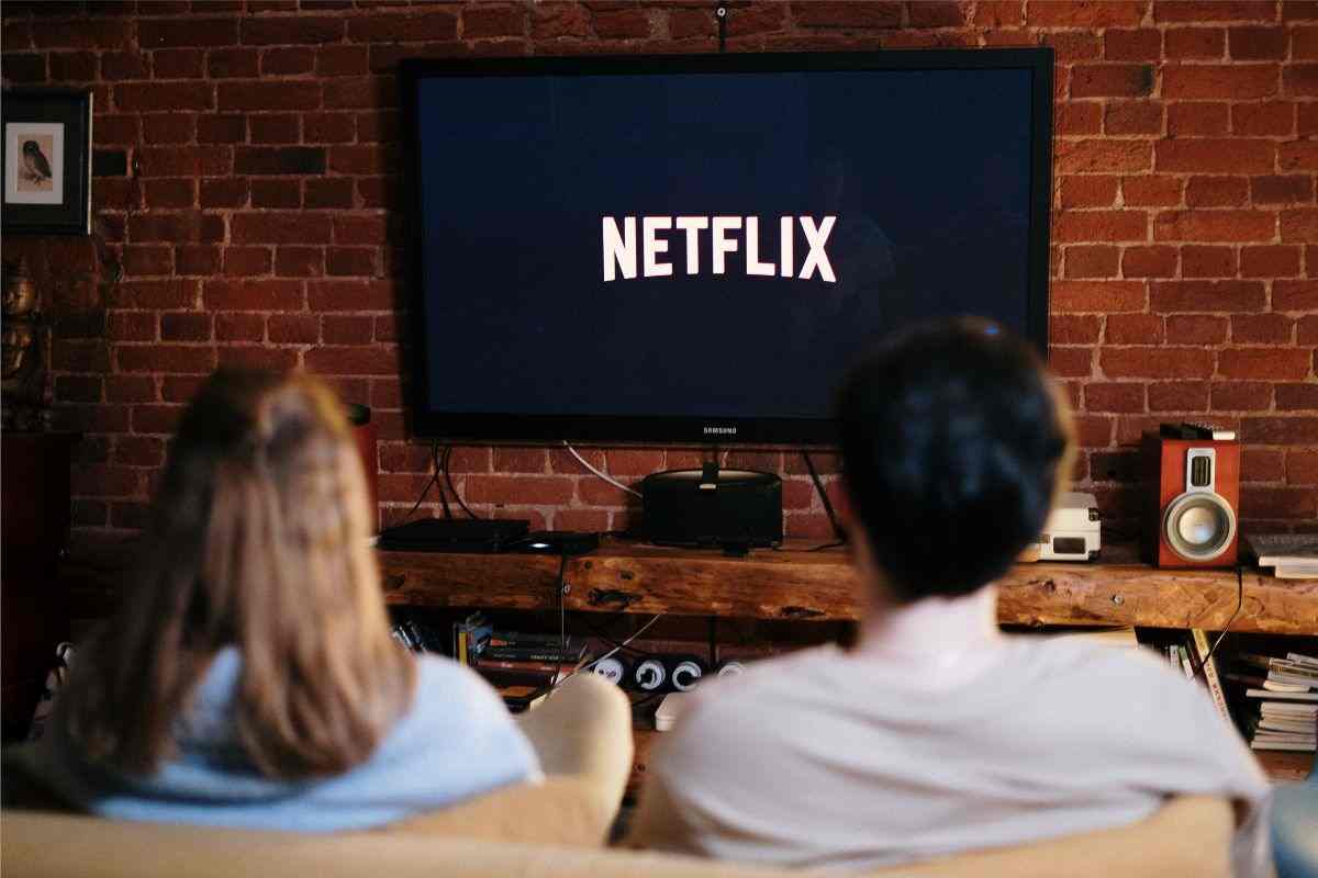 Netflix abbassa i prezzi