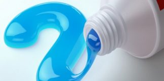 Dentifricio e spazzolina- uso alternativo