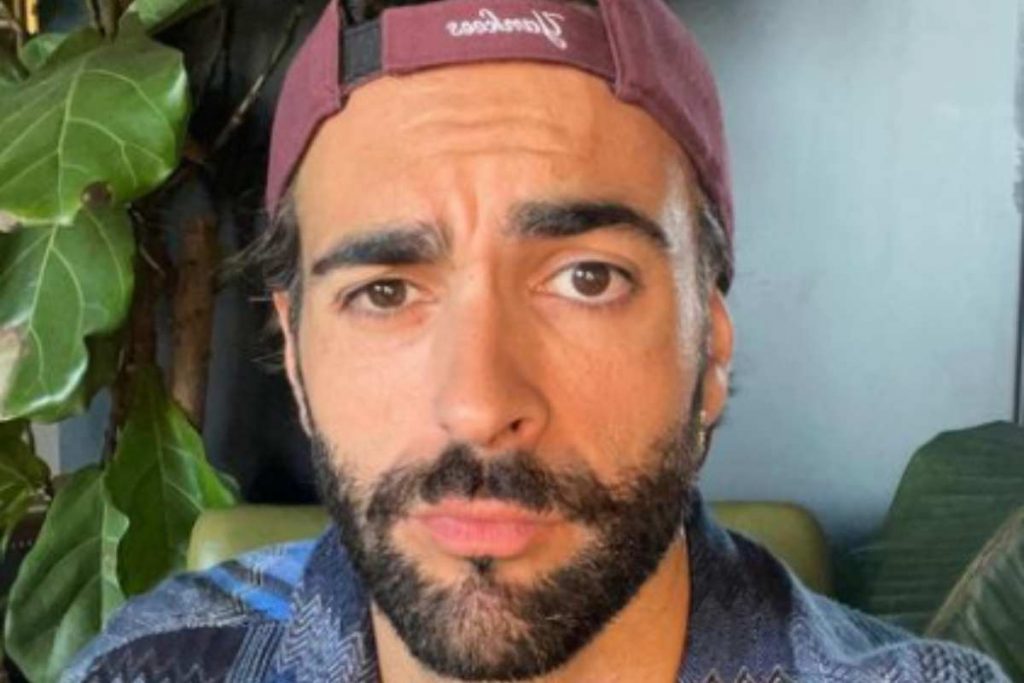 Marco Mengoni perplesso