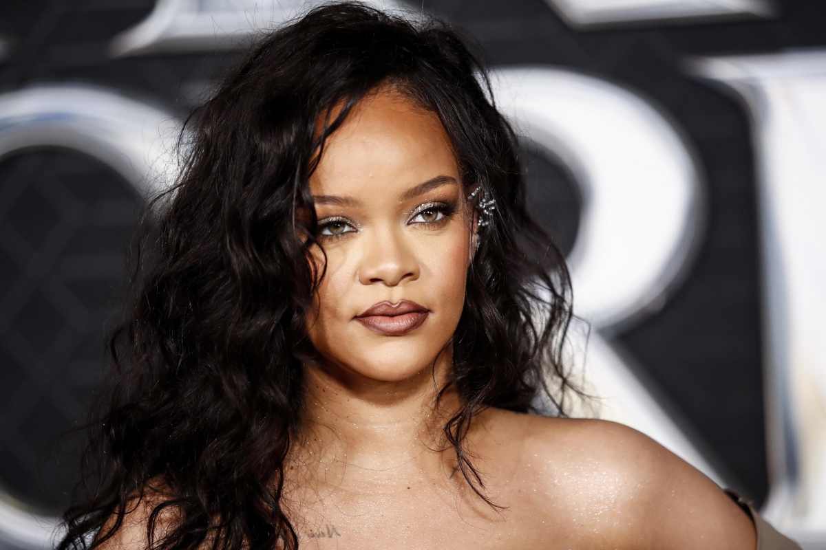 Per quale motivo Rihanna non è stata pagata al Super Bowl