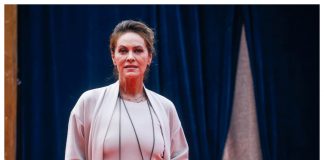 Elena Sofia Ricci presentazione teatro
