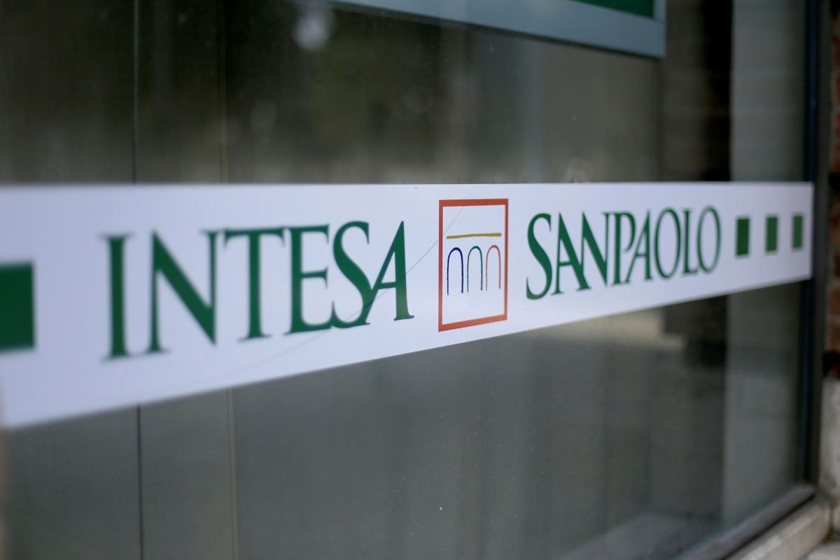 intesa sanpaolo addio assegni