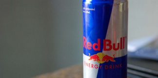 Red Bull fa causa all'azienda italiana