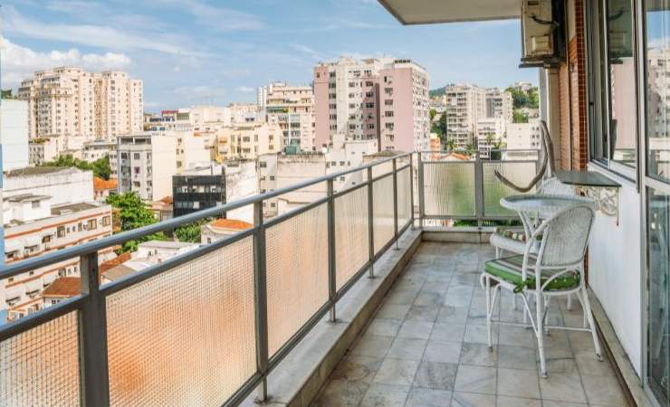 balcone pioggia risparmiare bolletta acqua