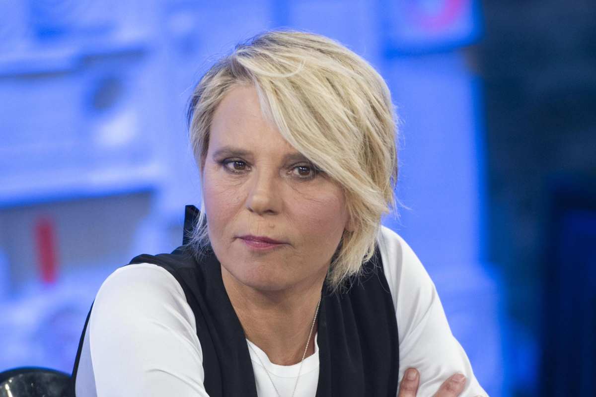 Maria De Filippi programmi sospesi