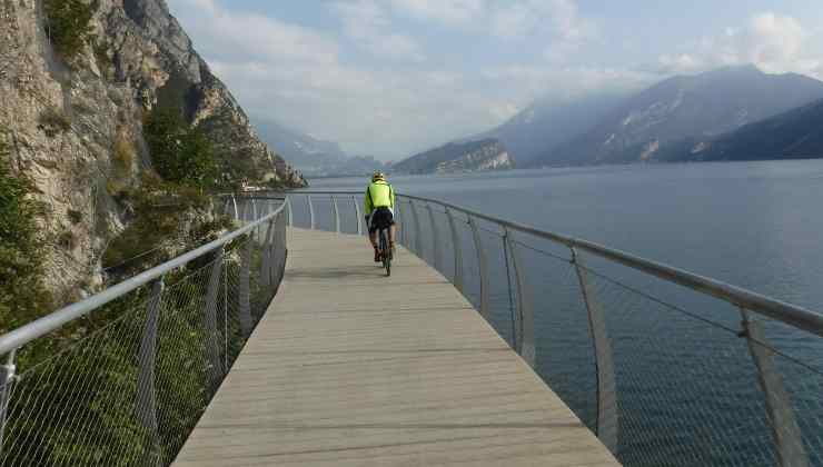 Lago di Garda La pista ciclabile più bella d'Europa