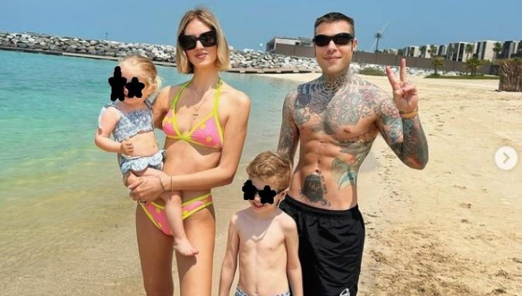 Fedez, polemica sui social per la sua vacanza a Dubai