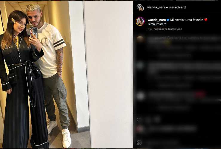 Wanda Nara selfie in casa con Mauro Icardi