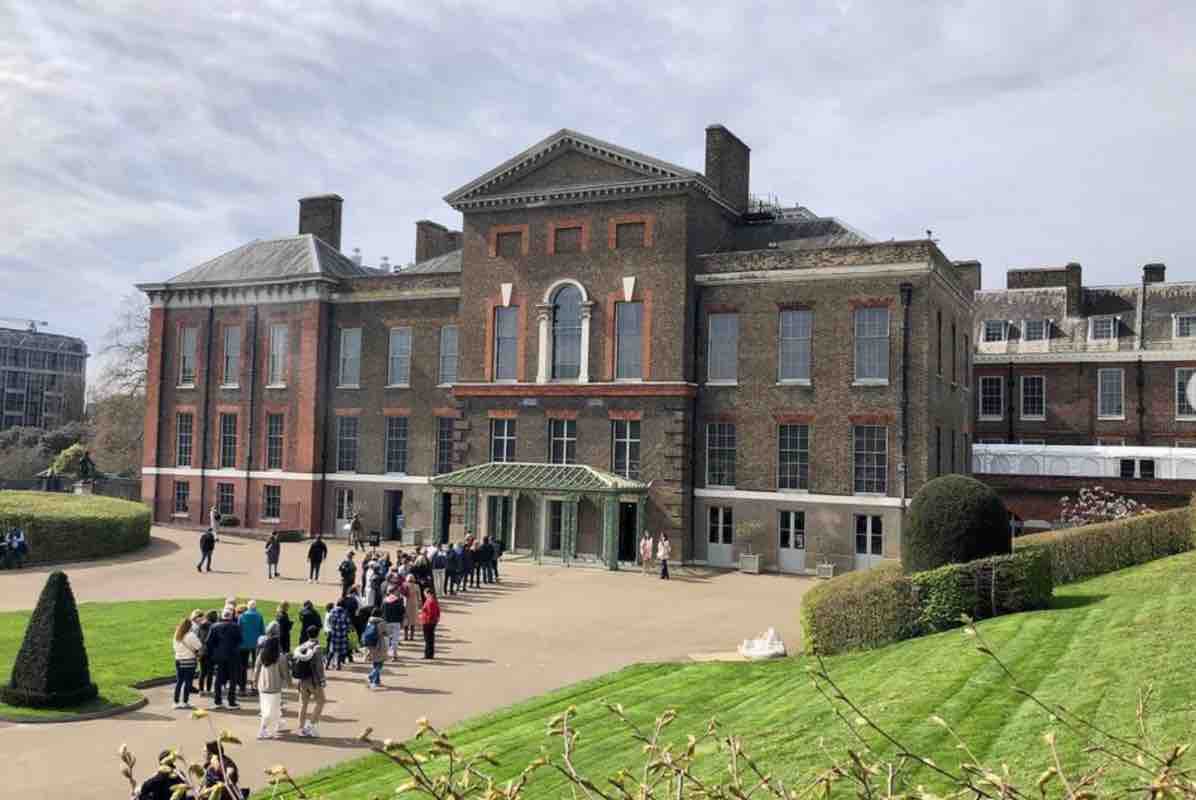 Kensington Palace storia tragica casa William Kate