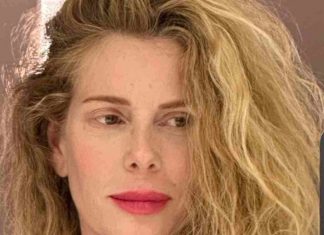 alessia marcuzzi naturale foto commenti