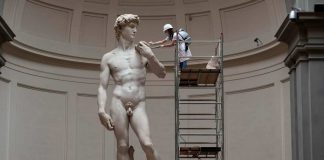 David di Michelangelo, polemiche