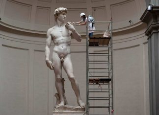 David di Michelangelo, polemiche